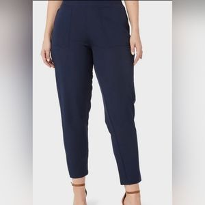 WOMEN'S STRETCH WOVEN CAPRI - XL